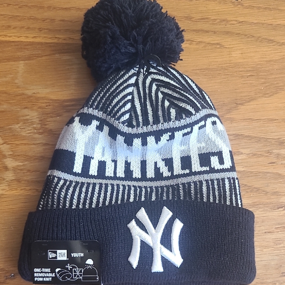 New Era Youth Navy Knit Beanie NY Yankees